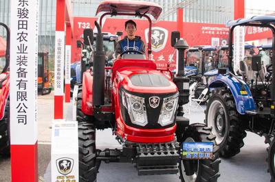 聚焦高端裝備 拓寬專業(yè)視野——學(xué)院學(xué)子參觀2023國際農(nóng)業(yè)機(jī)械展覽會(huì)紀(jì)實(shí)